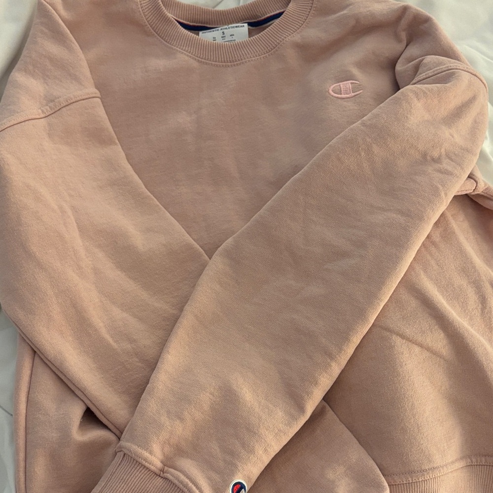 Champion Women’s Crewneck Sweatshirt Light Pink
